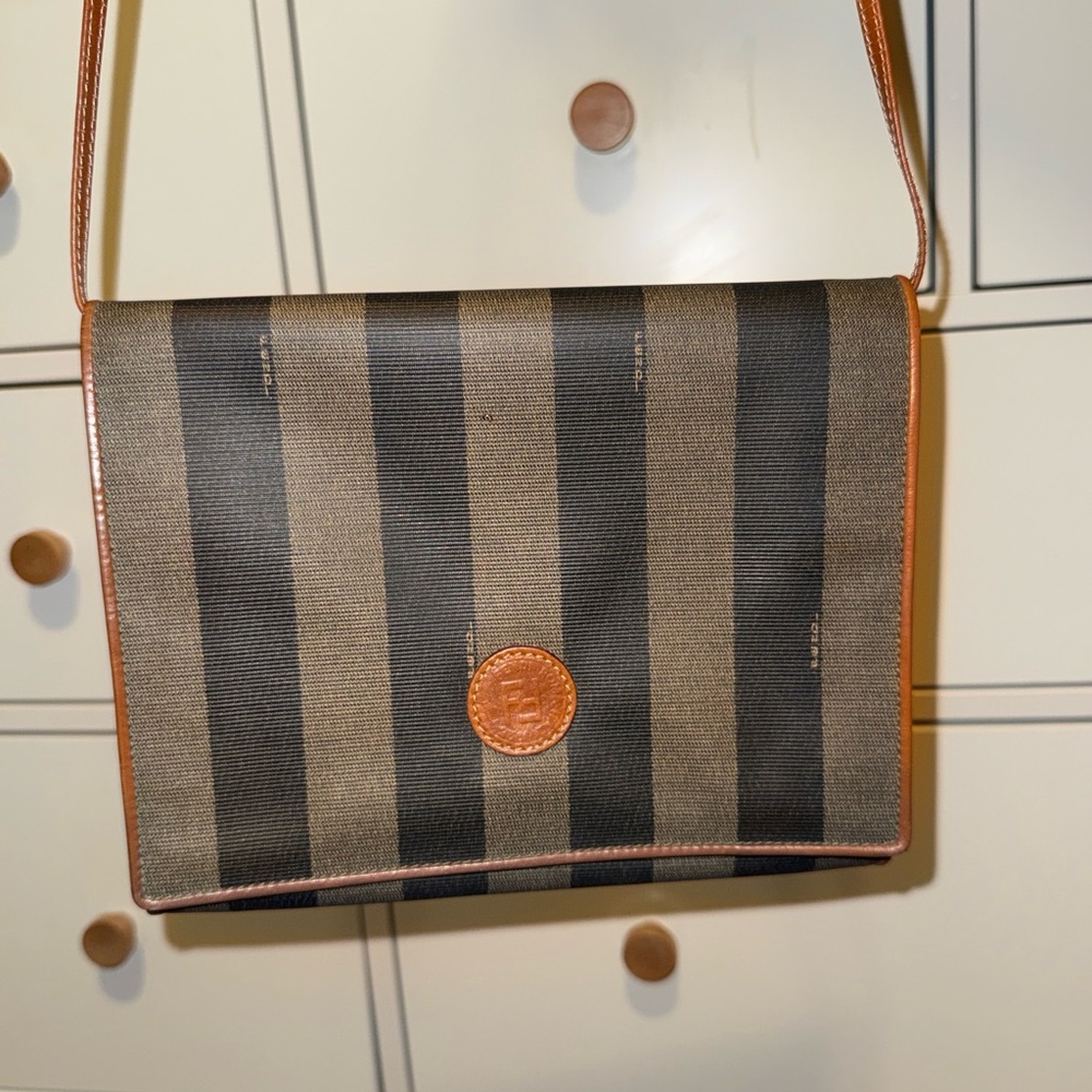 Authentic Vintage Fendi Pequin Flap Crossbody